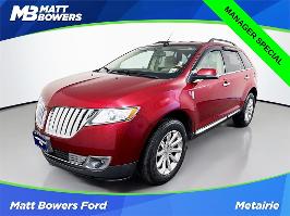 2013 Lincoln MKX with Ruby Red Metallic Exterior