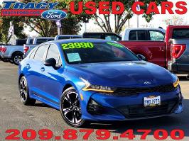 2021 Kia K5 with Sapphire Blue Exterior