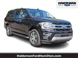 2024 Ford Expedition Max with Black Metallic Exterior