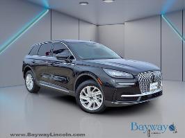 2023 Lincoln Corsair with Infinite Black Metallic Clearcoat Exterior