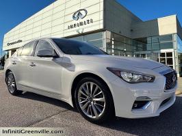 2022 INFINITI Q50 with Majestic White Exterior