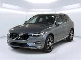 2021 Volvo XC60 with Osmium Gray Metallic Exterior
