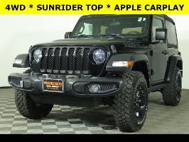 2021 Jeep Wrangler with Black Clearcoat Exterior