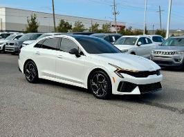 2025 Kia K5 with Snow White Pearl Exterior