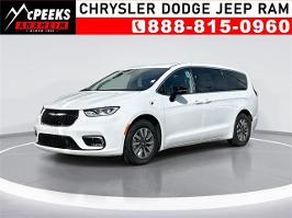 2024 Chrysler Pacifica PACIFICA PLUG-IN HYBRID SELECT