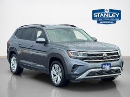 2021 Volkswagen Atlas with Platinum Gray Metallic Exterior