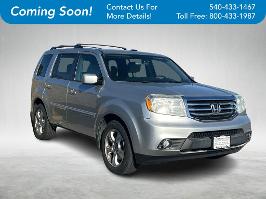 2013 Honda Pilot with SILVER Exterior