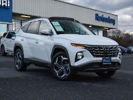 2024 Hyundai Tucson Plug-In Hybrid with White Pearl Exterior