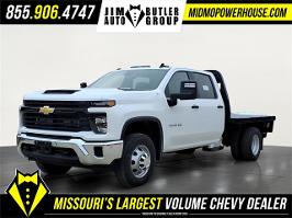 2025 Chevrolet Silverado 3500HD CC with Summit White Exterior