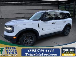 2021 Ford Bronco Sport with oxford white Exterior