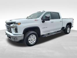 2023 Chevrolet Silverado 3500HD with Summit White Exterior