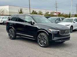 2026 Volvo XC90 with Onyx Black Metallic Exterior