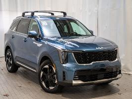 2025 Kia Sorento Hybrid with Mineral Blue Exterior