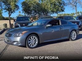 2015 INFINITI Q60 Coupe with Graphite Shadow Exterior