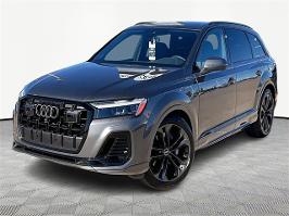 2026 Audi Q7 with samurai gray metallic Exterior