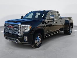 2022 GMC Sierra 3500HD with Onyx Black Exterior