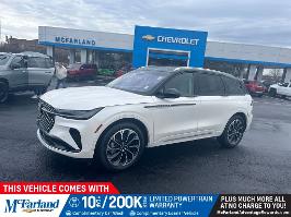 2024 Lincoln Nautilus with White Platinum Metallic Tri-Coat Exterior