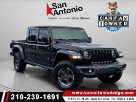 2022 Jeep Gladiator with Black Exterior