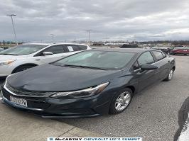 2018 Chevrolet Cruze with Graphite Metallic Exterior