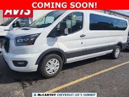 2023 Ford Transit Passenger Wagon with Oxford White Exterior