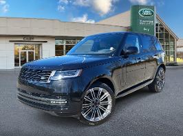 2026 Land Rover Range Rover with Santorini Black Exterior
