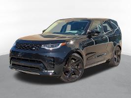 2025 Land Rover Discovery with Santorini Black Metallic Exterior