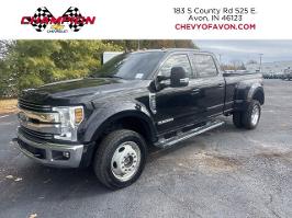 2019 Ford Super Duty F-450 DRW with Black Exterior