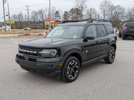 2024 Ford Bronco Sport with Shadow Black Exterior