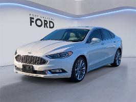 2017 Ford Fusion with White Platinum Clearcoat Metallic Exterior