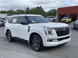 2026 Nissan Armada with Aspen White Tricoat Exterior
