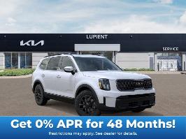 2025 Kia Telluride with Glacial White Pearl Exterior