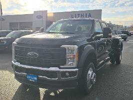 2026 Ford Super Duty F-450 DRW with Agate Black Metallic Exterior