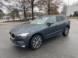 2022 Volvo XC60 with Denim Blue Metallic Exterior