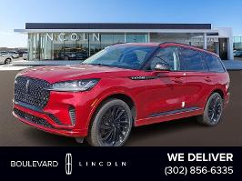 2025 Lincoln Aviator with RED CARPET MET TC Exterior