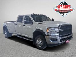 2024 Ram 3500 with Bright White Clearcoat Exterior