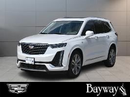 2025 Cadillac XT6 with Crystal White Tricoat Exterior