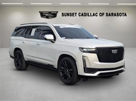 2021 Cadillac Escalade with Crystal White Tricoat Exterior