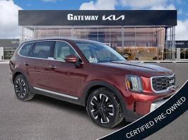 2024 Kia Telluride with Dawning Red Exterior