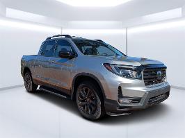 2023 Honda Ridgeline with Pacific Pewter Metallic Exterior