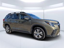 2024 Subaru Ascent with Autumn Green Metallic Exterior
