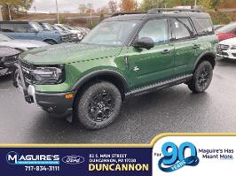 2025 Ford Bronco Sport with Eruption Green Exterior