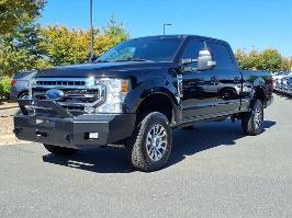 2021 Ford Super Duty F-350 SRW with Agate Black Exterior