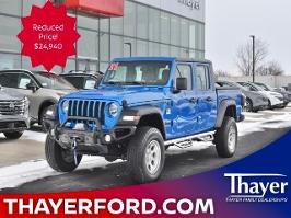 2021 Jeep Gladiator with Hydro Blue Pearlcoat Exterior