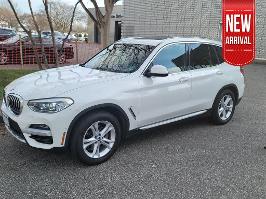 2021 BMW X3 with Alpine White Exterior