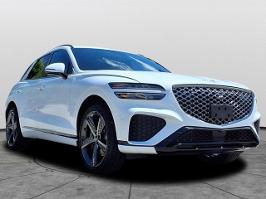 2024 Genesis GV70 with Alta White Exterior