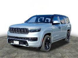 2022 Jeep Grand Wagoneer with Silver Zynith Exterior