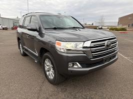 2020 Toyota Land Cruiser with Magnetic Gray Metallic Exterior