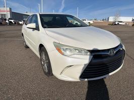 2016 Toyota Camry with Blizzard Pearl Exterior