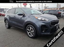 2022 Kia Sportage with Pacific Blue Exterior