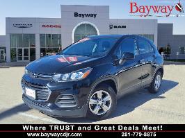 2019 Chevrolet Trax with mosaic black metallic Exterior